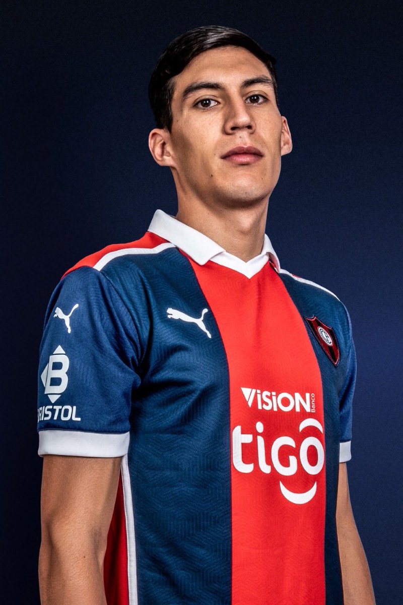 3. Cerro PorteñoThe 2020 Apertura champions have finally replaced Diego Churín with the signing of Mauro Boselli. Winger Mateus Gonçalves brings cover for Carrizo & Aquino. Arce will hope for youngsters Pulpito Duarte & Enzo Giménez to keep developing.