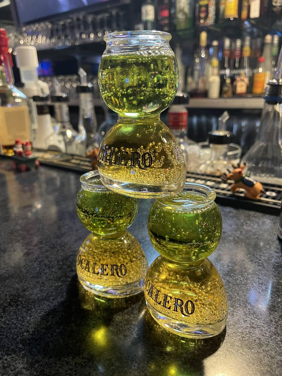 金欠学生のお小遣い稼ぎ お手伝いしてくれる方募集 コロナでアルバイトが減って収入が減った学生さん 社会人の方々 お 小遣い稼ぎませんか 内容はラインを登録するだけ そして 紹介だけ 気になる方は Dmかリプで 金欠 金欠学生 金欠