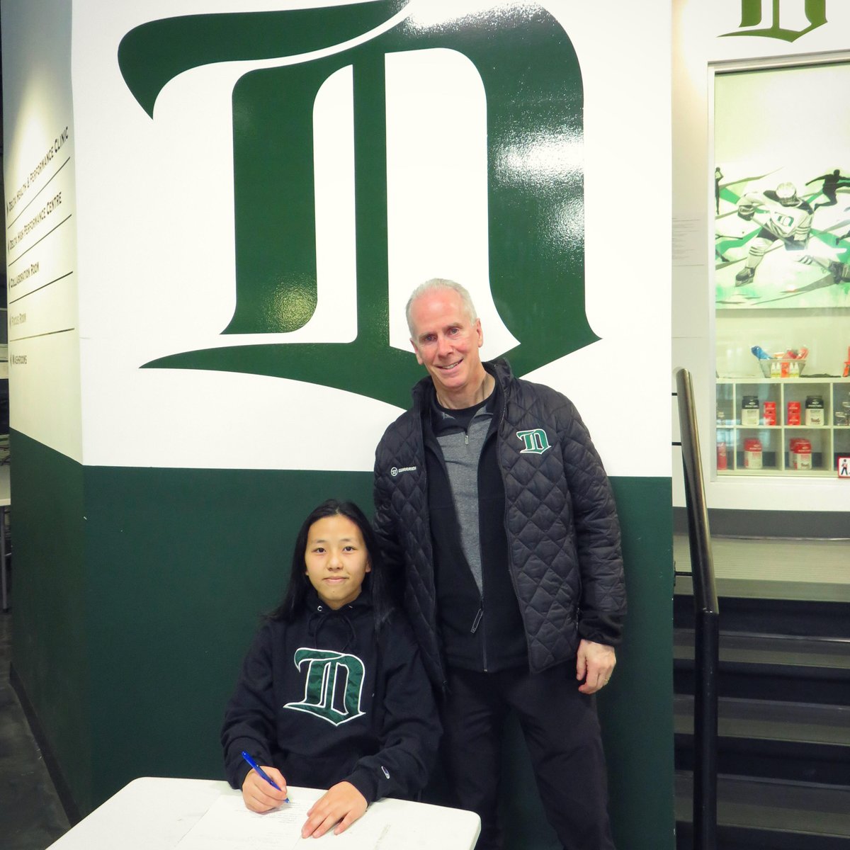 CougarsSault's tweet photo. Sault College Cougars Welcome Emma Lee from South Delta, BC to their  Women's Varsity Hockey program.  Click on the link for the full story:  https://t.co/XEtcsmMLuL
#cougarpride #nationalrecruitment @SaultCollegeSS @SaultCollege @sccougarshockey @achawomensd2 https://t.co/jAyxTE769I