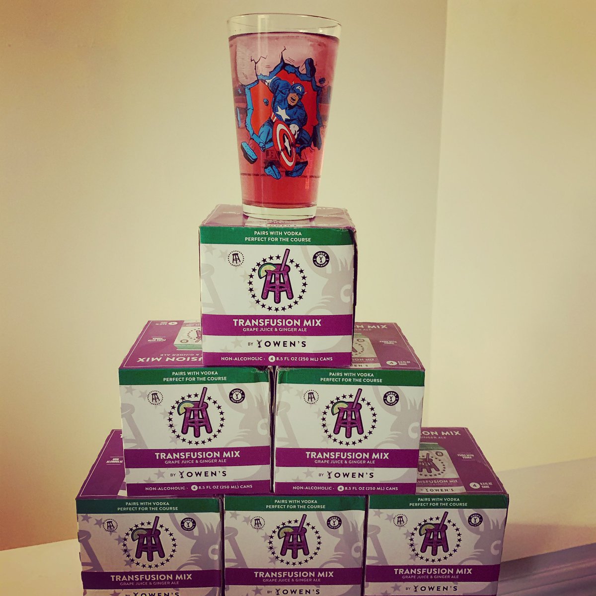 Be3N2's tweet photo. Heading into the weekend and hunkering down during a winter storm. Perfect time to slam a couple two three of these bad boys @ForePlayPod @OwensMixers @RiggsBarstool #transfusionthursday #owensmixers #foreplaygolf #captainamerica #golf #cocktails #thirstythursday  #cheers https://t.co/pIil3bfmjC