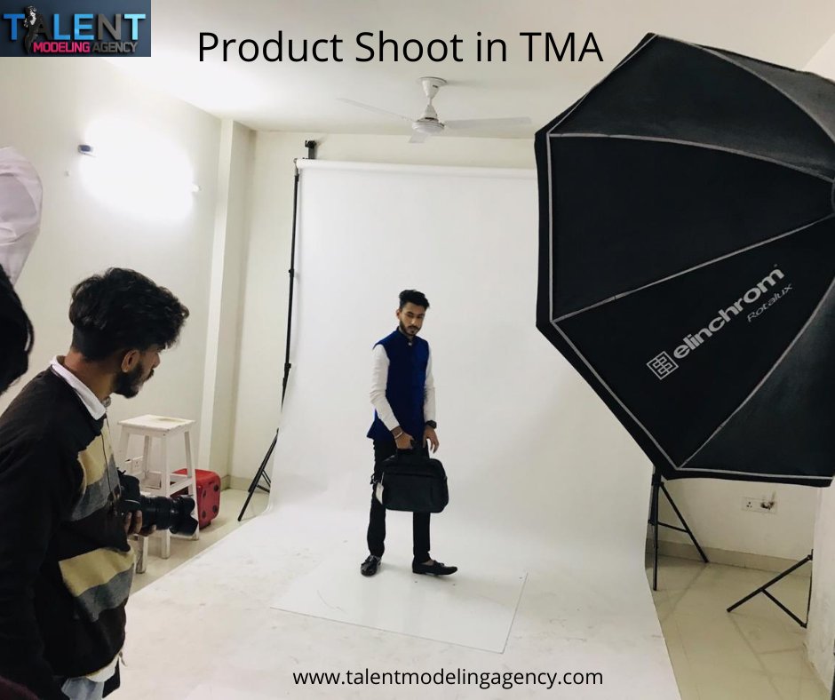 Product Shoot in TMA.'
lnkd.in/e7aCkRQ
#talentmodelingagency #productsshoot #printshooot #model #models #educationxprt #design #marketing #graphicdesign #branding #digitalmarketing #innovation #brand