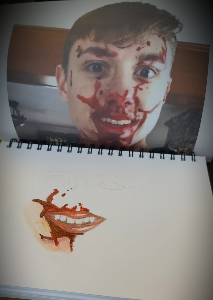sonotrite07's tweet photo. Why is this pic of @Sk3tchYT so creepy yet so satisfying?? #notanartist #coloredpencil #art #tryingtodraw https://t.co/BWA3OqEkAg