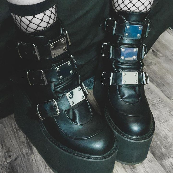 matte low trinity boots