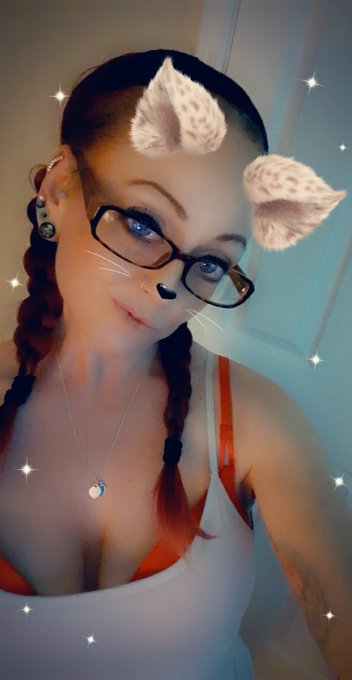 New content going up tonight! You know where... The place where my biggest fans go! You're not going<a href="/tag/ginger"class="tags"><span>#ginger</span></a><a href="/tag/wet"class="tags"><span>#wet</span></a><a href="/tag/playtime"class="tags"><span>#playtime</span></a><a href="/tag/beastmodejr"class="tags"><span>#beastmodejr</span></a>