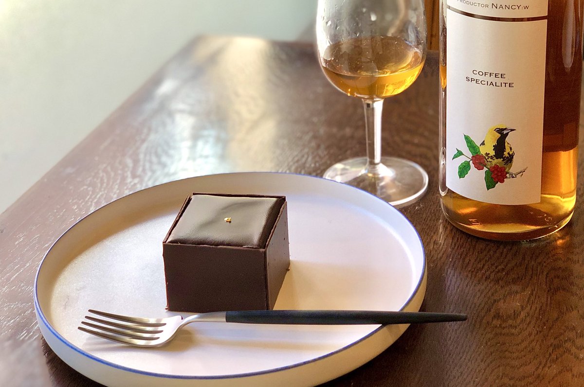 TenpaiD's tweet image. 2月といえばバレンタイン💝

何をあげたら喜ばれるかな〜なんて考える時間もいいものですよねぇ。

Twitter担当の場合は、自分用に買うチョコを選ぶのが毎年の楽しみです笑