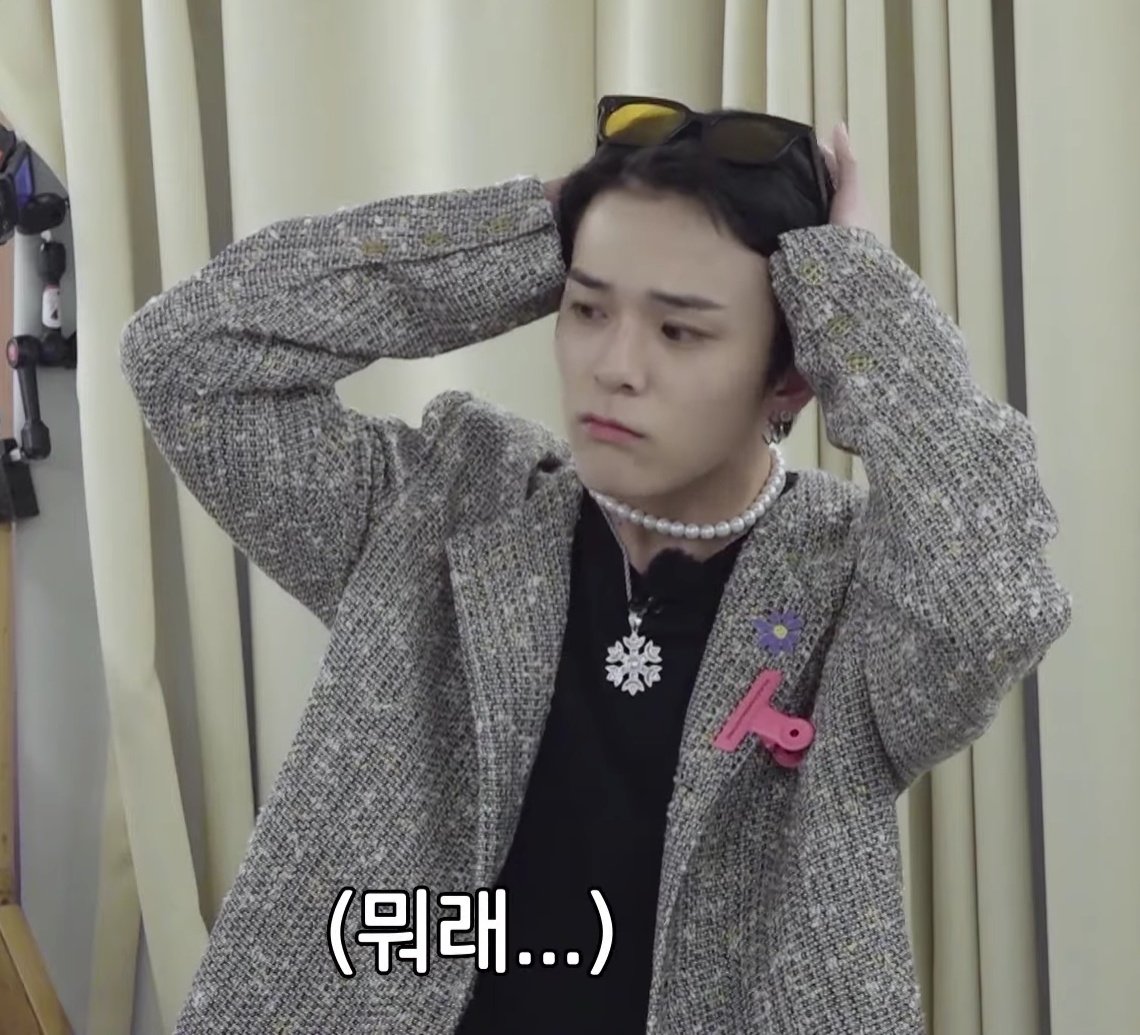 EtbwknaVgAMMLa9?format=jpg&name=medium