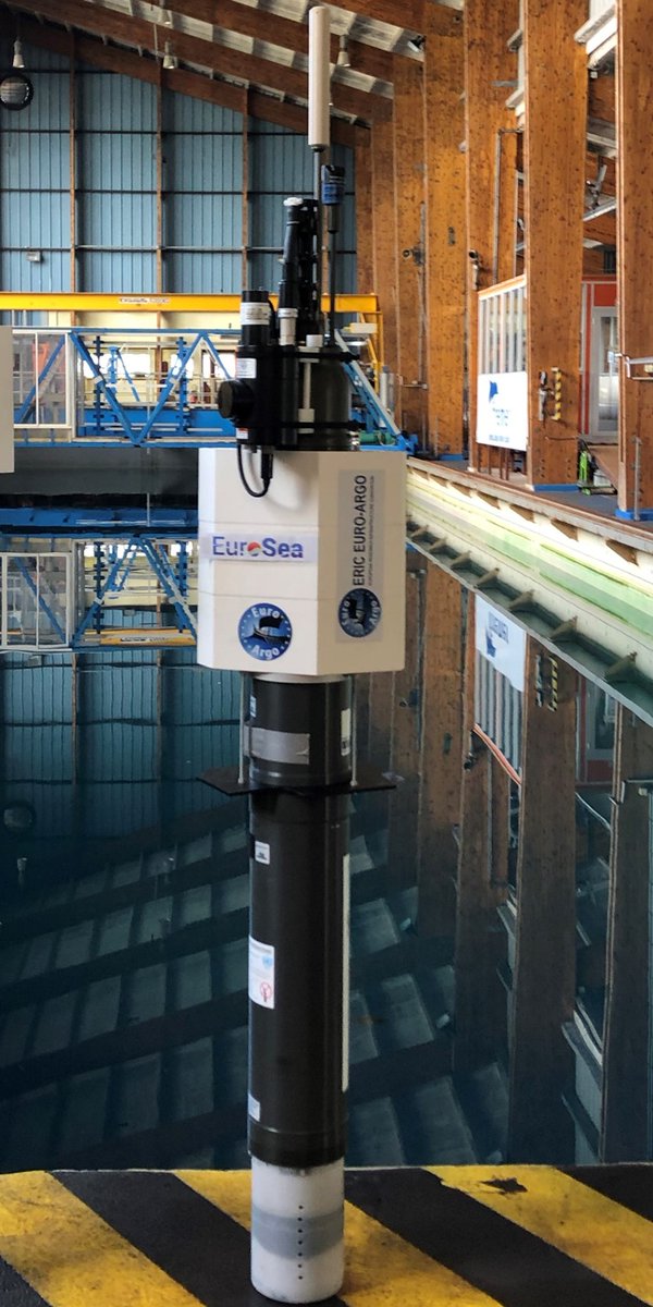 EuroArgoERIC's tweet photo. First @Euro_Sea BGC Argo float (including pH sensor) successfully tested in #Ifremer tank. Ready to be deployed in the Tropical Atlantic to help upscaling spatio-temporal coverage and quality of carbon fluxes. Thanks @antoine_poteau, @lov_omtab, @Lops_Brest, @argo_france! https://t.co/oH6JgknHa9