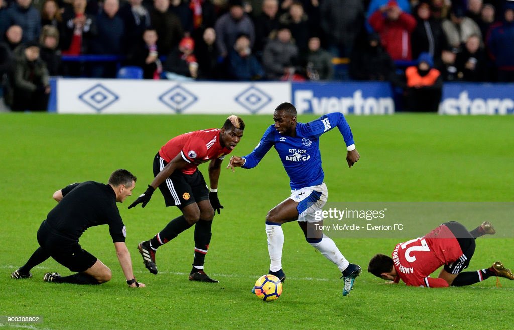 Yannick Bolasie (£25 million)- 2/10oh I think that I’ve found myself a cheerleaderFans love him because he’s a little fanboy on Twitter but let’s be honest he’s been a complete failure. His injury unfortunately ruined him, without him managing to ever get back in the team