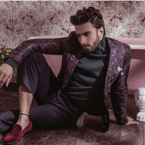  #BalajiMurugaDoss X  #RanveerSingh - a thread