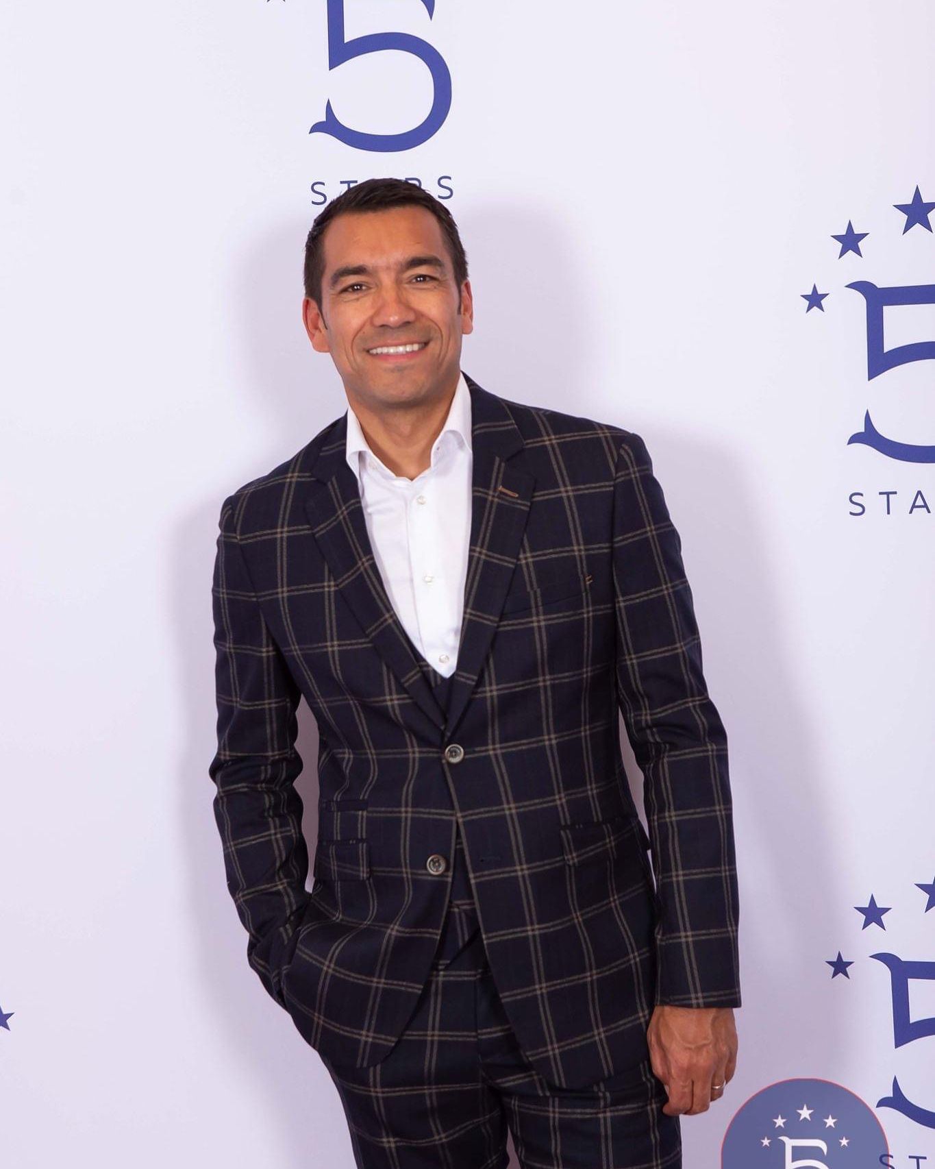 HAPPY BIRTHDAY Giovanni van Bronckhorst!   Who has met this legend at one of our events?  