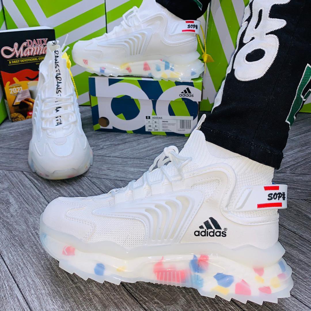 onlyjerseyplug's tweet image. Original designer sneakers available! 
-
Frame 1&amp;amp;2: 25,000
Frame 3&amp;amp;4: 29,000
-
I DONT DO PAYMENT ON DELIVERY. Trust me with your money and I won’t disappoint. 
-
Order &amp;gt; pay &amp;gt; receive 
Please retweet so my customers can see this 🥺