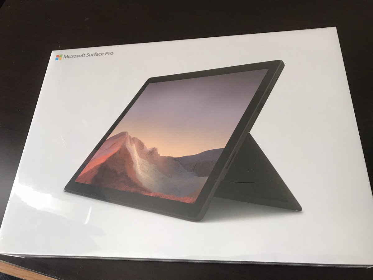 買ってしまった…！8出るまで我慢できず。。笑