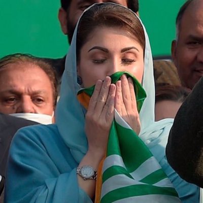 MaryamNSharif's tweet photo. #NewProfilePic https://t.co/mFP85dmMeZ
