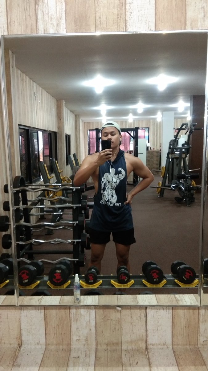 AdhimasSP's tweet photo. Gym sepi yeay ! 💪😗 https://t.co/cBtANekEDX