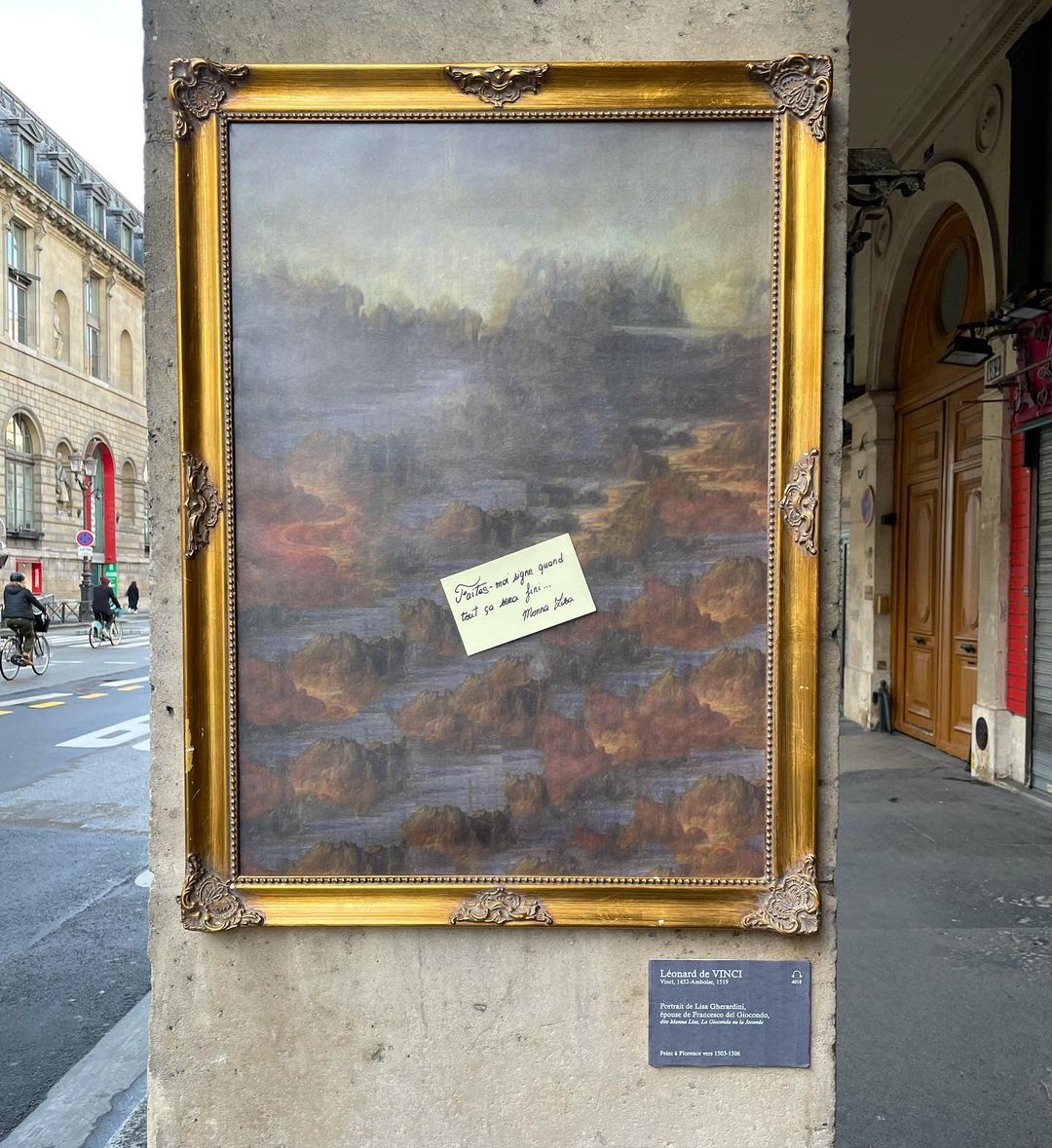 CultureArtTouch's tweet photo. Fâchée par la fermeture des #musées, #LaJoconde quitte le @MuseeLouvre et son tableau. 🤣 Merci à l'#artiste #Toolate pour cette initiative ! https://t.co/3FBUeFizlb #Humour #StreetArt #Art https://t.co/9SzC1edWtU