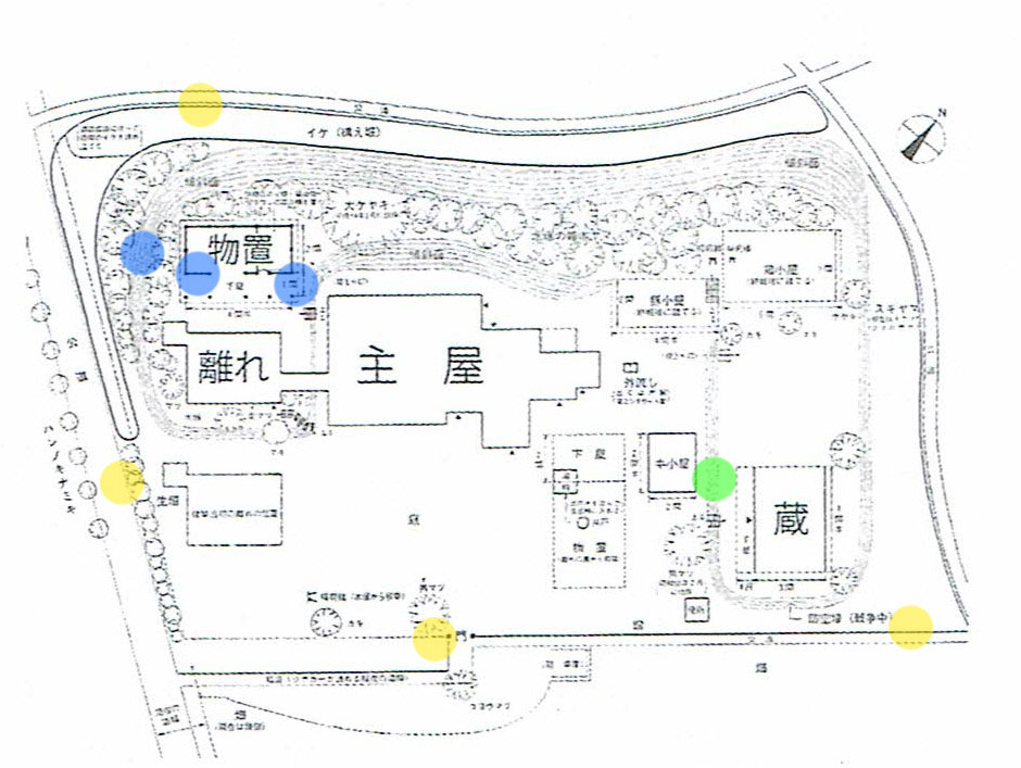 Here is a typical 19th century floodplain homestead. Note the many levels of defenses: Yellow, 1st elev./stage: hedges, pond/moat, gate, wall. Green, 2nd elev./stage: store houses, 3rd elev./stage, blue: trees to stabilize the tallest mound the mizuya itself, nd the rescue boats.