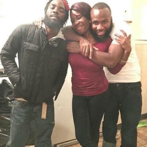 MyNote___Book's tweet image. My angels keep me safe . No loss like the loss of a sibling ..........

2x 💔