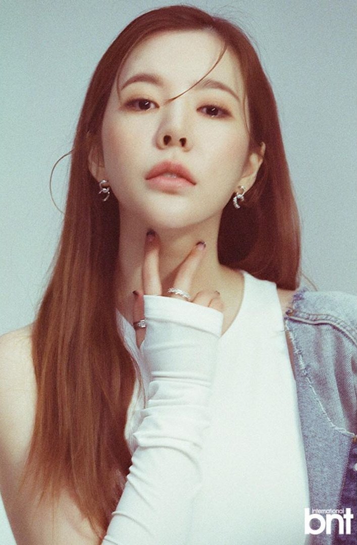 515UPDATES's tweet photo. [PHOTO] Sunny for BNTSTAR Magazine

🔗https://t.co/rPbEvYVdYH
#Sunny #SNSD #써니 https://t.co/UvHDfuKAlx