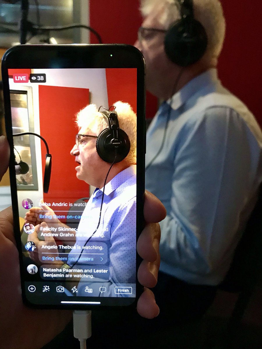 venter_larissa's tweet photo. @Bushradio First Thursday of 2021 📱Premier Winde answering questions from citizens. Always transparent 👊🏼 https://t.co/mAAYnvaq8w