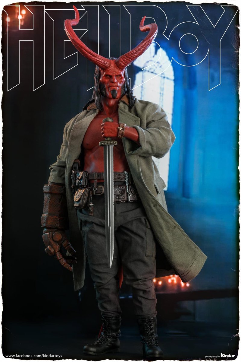 紺×赤 ホットトイズMMS527 ヘルボーイ20191/6 ヘルボーイ Hellboy