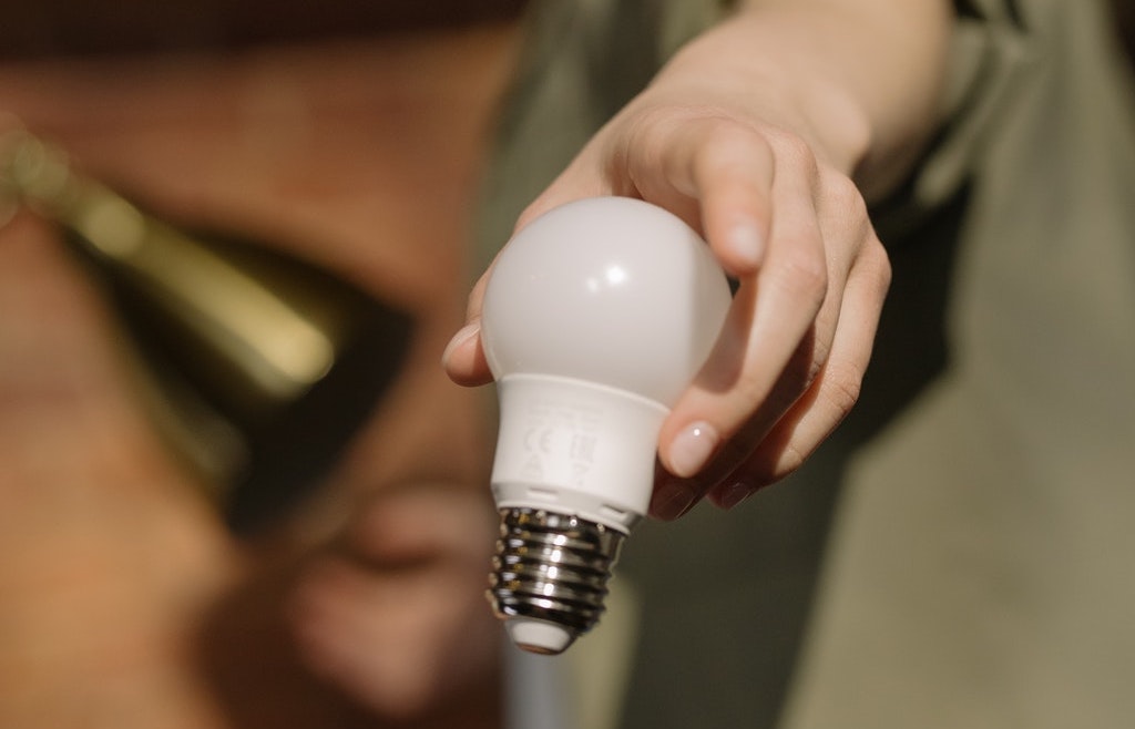 Je buren of buurt helpen met energie besparen of opwekken? Utrecht helpen naar aardgasvrij? Misschien schuilt er in jou wel een Energie Ambassadeur! Kijk hier wat we vragen en wat je krijgt: energie-u.nl/zelf-doen/ener… 🔌
#energieambassadeur #energiebesparen #aardgasvrij