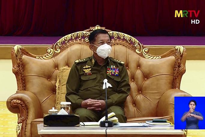 တပ်မတော်ရဲ့ စီးပွားရေးလုပ်ငန်းတွေကို သပိတ်မှောင်ခြင်းက အမှန်တကယ်ထိရောက်တဲ့ နည်းဖြစ်တယ်လို့ ၈၈ မျိုးဆက် ကျောင်းသားခေါင်းဆောင်တွေက တိုက်တွန်းလိုက်ပါတယ်။ 