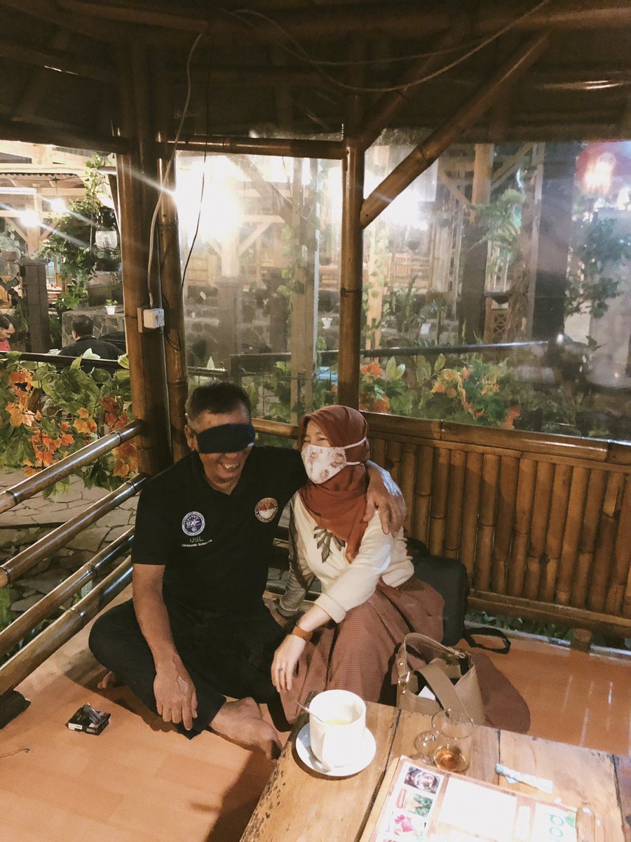 kemarin adalah masalalu, sekarang dan kedepannya semoga selalu bisa liat moment kaya gini:')🤍