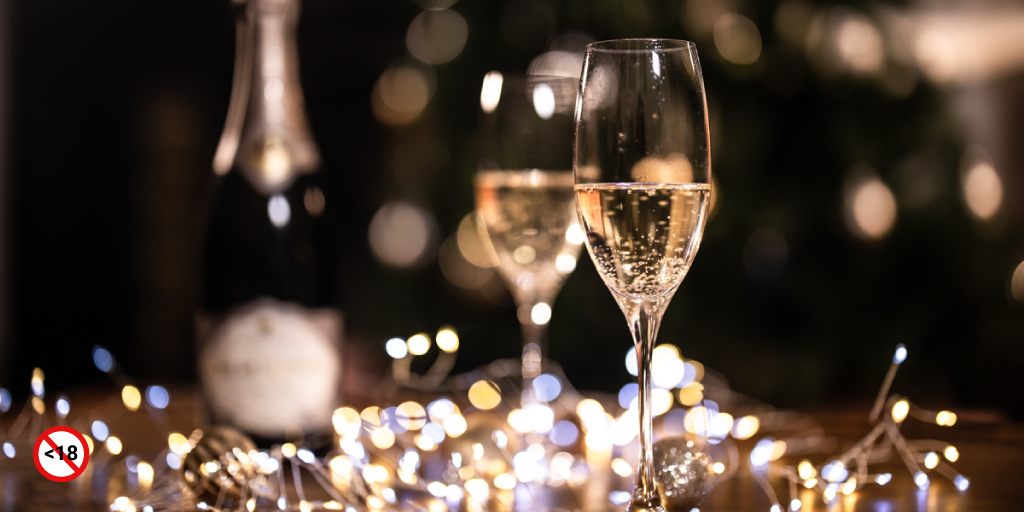 All you need is love and a bottle of Stellar Organic wine. 

Have a Happy Valentines day.

#StellarWinery #Winery #WineSA #WOSA #Winemaking #Organic #Vegan #NSA #Vredendal #SouthAfrica