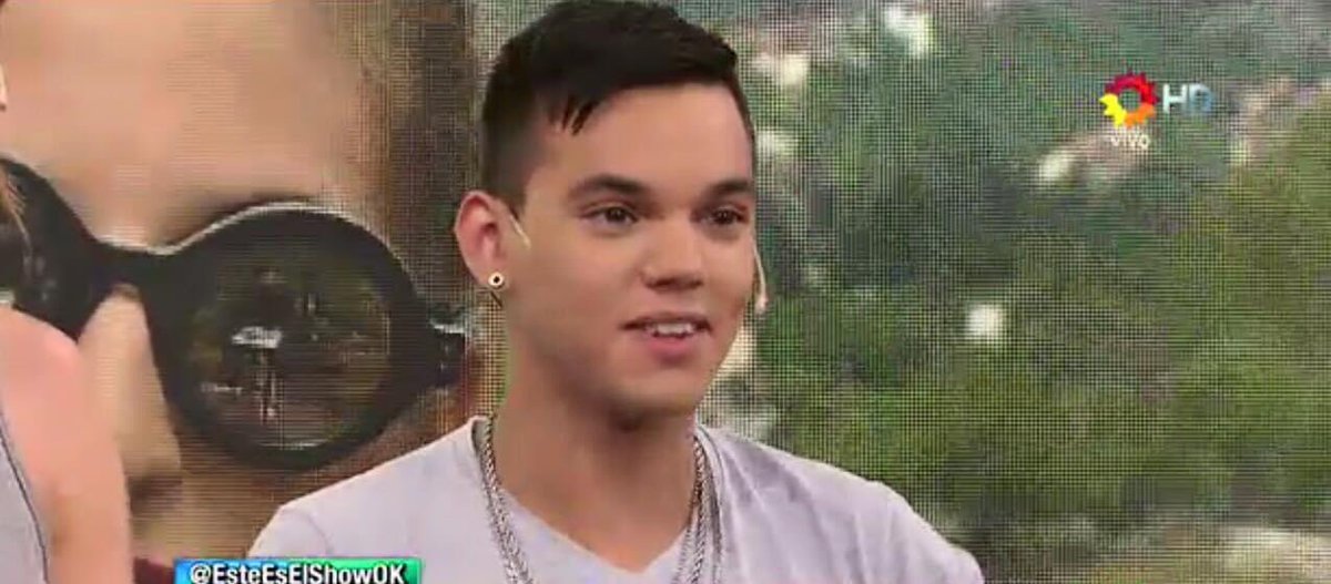 AJRAS2015's tweet photo. cachorro @BLanzelottaOK mira lo que salieron en mis recuerdos de facebook hoy hace justo 5 años de esta campaña para el bailando re jovencito que sigan los éxitos y ojalá se tede lo del bailando 2021 saludos desde usa 🇺🇸 https://t.co/FyTqA8Taog
