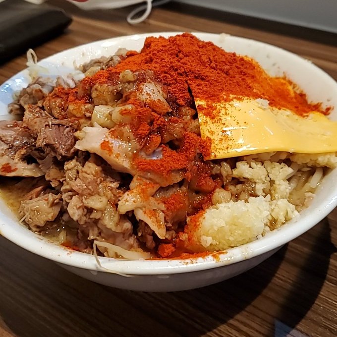 スマホないから友達が撮ってくれた。見た目ほど辛くなかった✌️ 