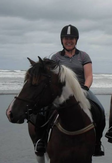 horseswork's tweet photo. Today's #KEEPTeam Feature is Laurie Mays -- Equine Talent Pipeline Project Manager for the @KyChamber and #KEEP! Laurie's role involves working statewide with employers, educators, and other equine stakeholders to develop and ensure a consistent, skilled labor pool. https://t.co/8ewbQmbPkB
