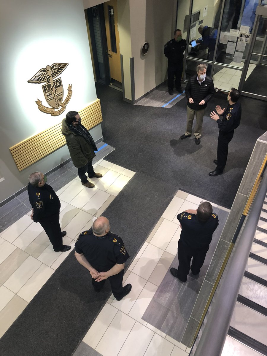 NEW!
By the end of today our paramedic teams will have completed the second round of vaccinations at LTC homes. 

This is a significant milestone for our vaccination campaign. 

This morning Coun. Luloff and I had a chance to thank our amazing paramedics for their dedication.