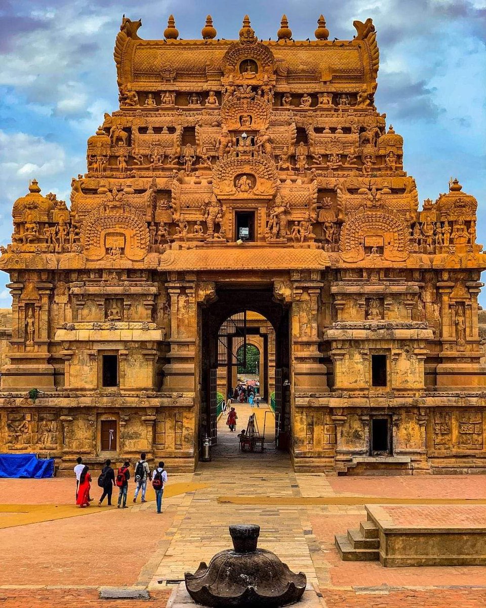 Entrance Gopuram (100 ft height) of Brihadisvara Temple, Thanjavur, Tamil Nadu. Built by Raja Raja Chola I in 1003 CE. Dedicated to Bhagwan Shiva &amp; known as Dhakshina Meru. This Great Living Chola Temple is a UNESCO World Heritage Site. 
©️