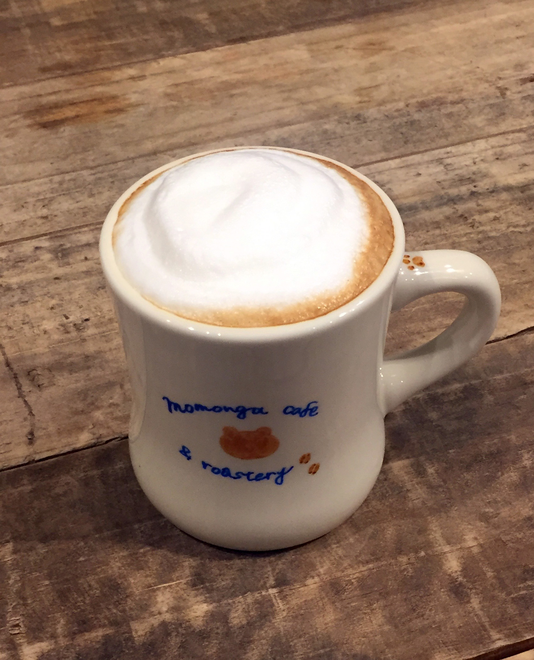 ももんがカフェ ロースタリー 夜のおさんぽ 夜 はコーヒーが恋しい季節ですね コーヒーやレモネード ワインやビールなどを楽しみにカフェ までお散歩はいかがですか ドリンクのご提供は 00まで行っております カフェ 散歩 日野 八王子 立川