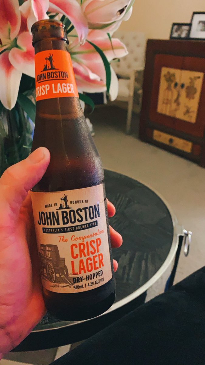 jontag23's tweet photo. Friday’s 🥂 #JohnBoston #cheers https://t.co/WlxNzVSfDp
