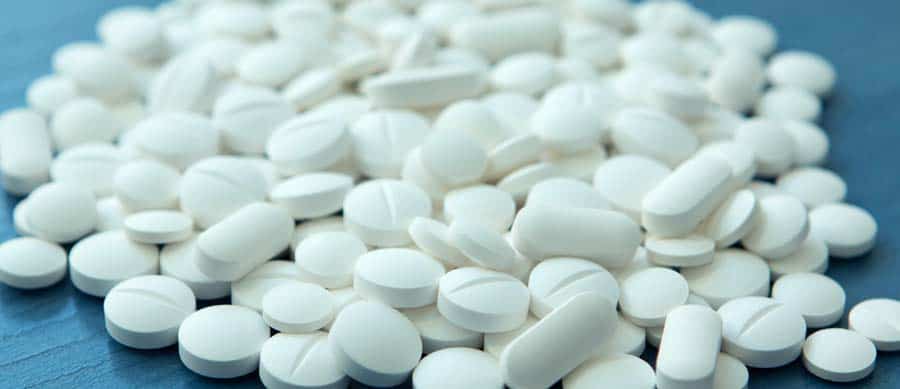 addict_act's tweet photo. 🚩 L’ADDICTION DES JEUNES AU #TRAMADOL a atteint la cote d’alerte en Afrique depuis 2018.
Substance (drogue) la plus consommée après le #cannabis, car moins chère, facile de s'en procurer et à dissimuler.
😉Quelques tips pour aider notre jeunesse ⏬ https://t.co/c8yULe3eT0