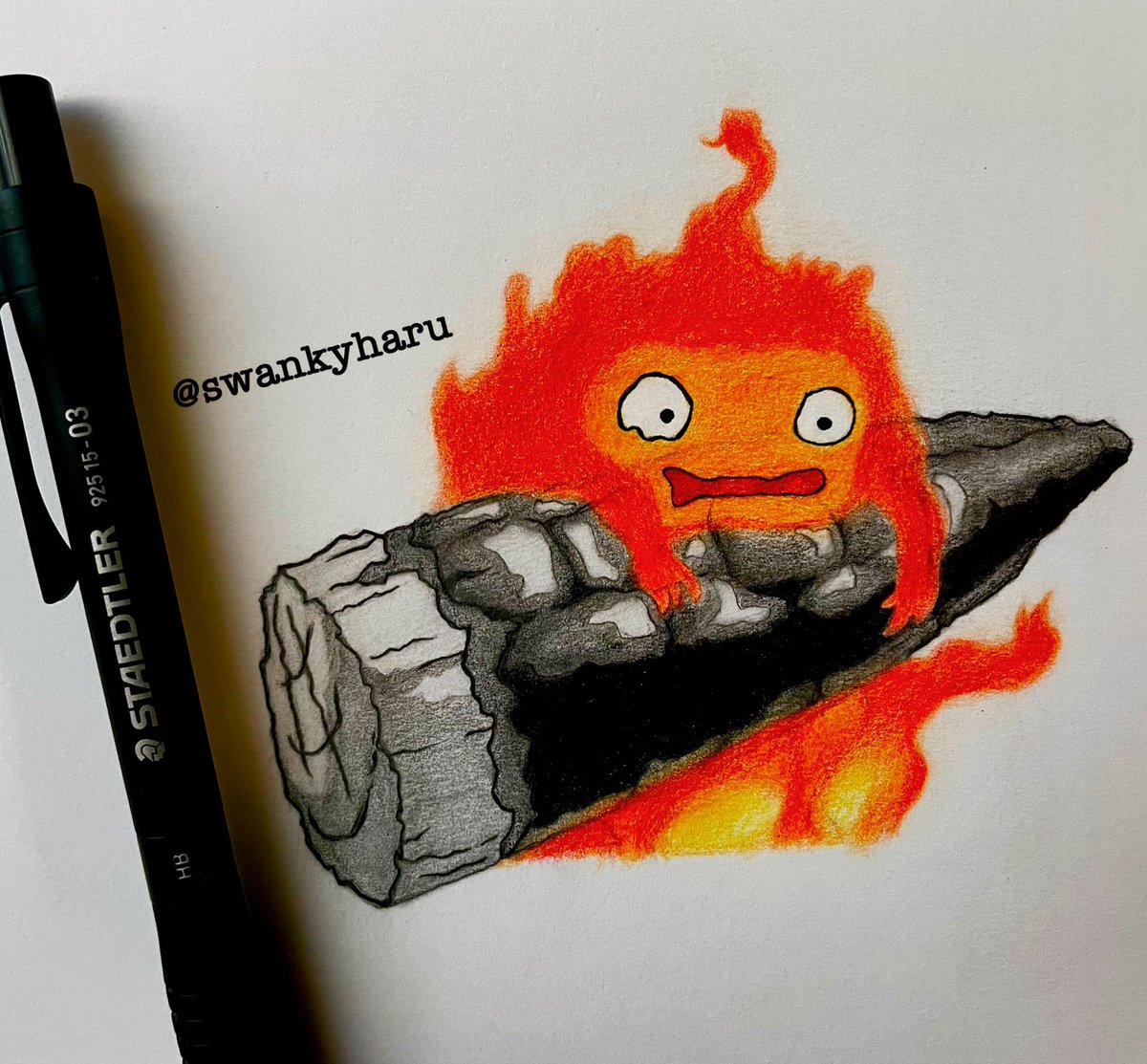 Swanky Haru 色鉛筆入門 家のコンロにも来てくれないかな カルシファー I Drew Calcifer With A Colored Pencils Pencil ハウルの動く城 ジブリ ジブリイラスト シャーペン画 鉛筆画 イラスト Illustration Tattoo Mystaedtler