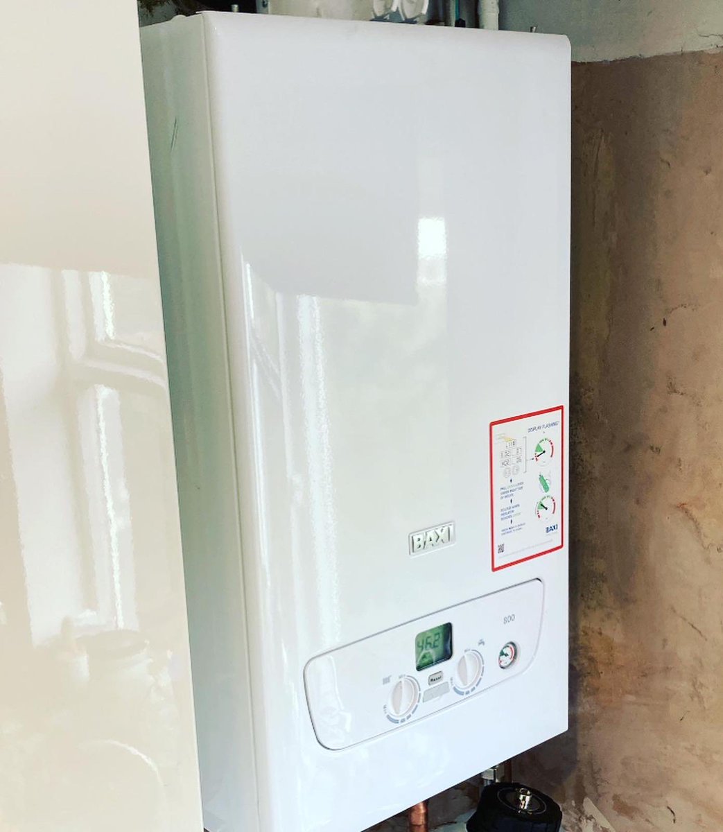 A couple of great boilers fitted this week! Worcester Bosch 8000 and Baxi 836 - both come with 10 year warranty. #heatingengineercardiff #energyefficienthomes #newboiler