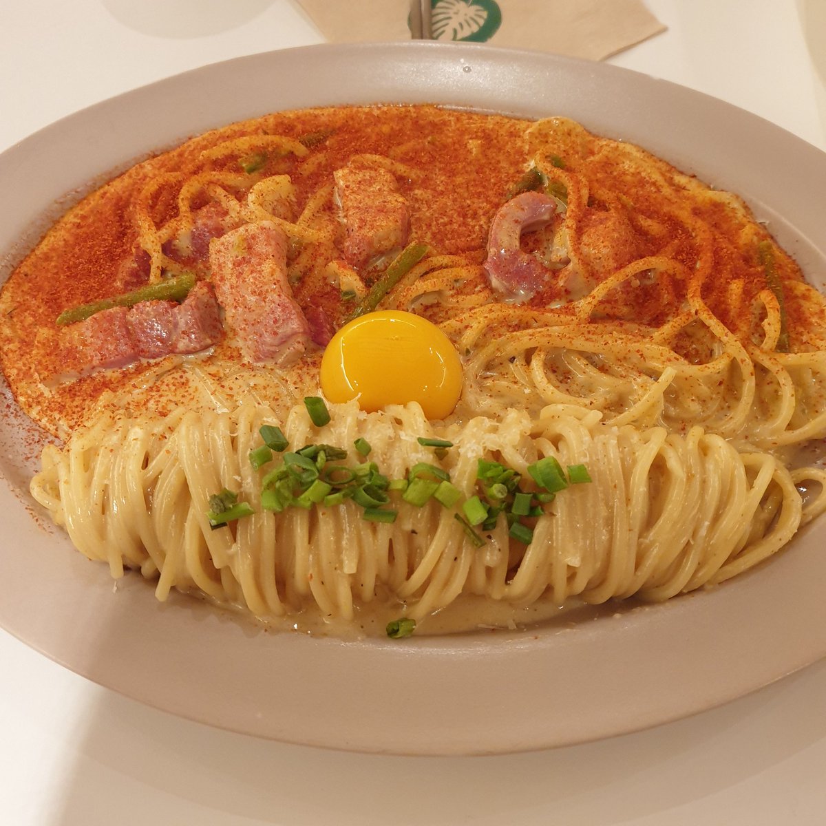 adgjl1106's tweet photo. 오빠가 좋아한다던 파스타 🍝 배불렁..
#낙원테산도 #예성투어 https://t.co/fH35lmNrSE