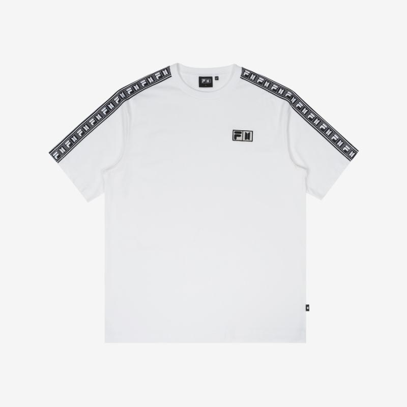 AJPJ_twt's tweet photo. On Hand for Sale! BTSxFILA shirt. Small size (can fit medium)
For PH only, brand new and unused.
Please RT @JhoieMin
@sojinnieee_ @kittycathy1027 @Zarj34 @wandertiffy
Thanks!
#BTSArmy #PHARMY #ARMYPEARLS https://t.co/IhfweFPX8w