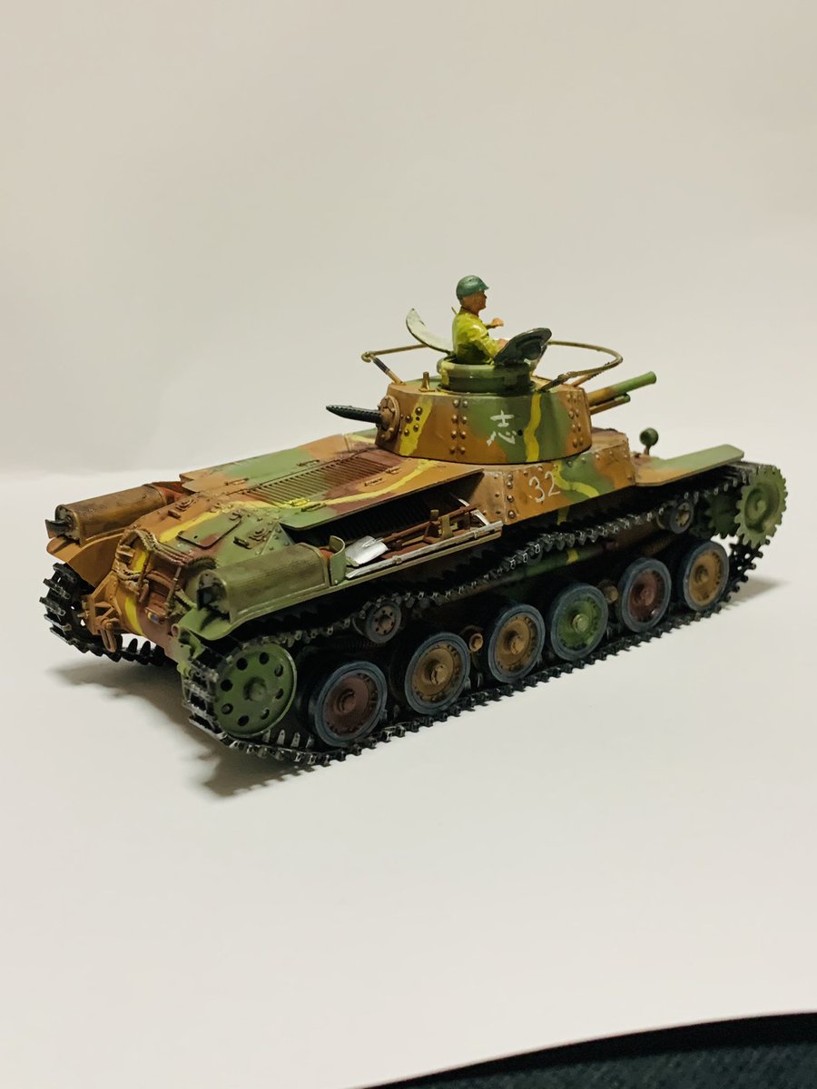 汐さば 1 35 タミヤ 97式中戦車 チハ車 完成しました イラスト風に見えたら良いなあ なんて思って作りました カッコよく出来て満足です 汐さば 1 35 タミヤ 97式中戦車 チハ車 完成しました イラスト風に見えたら良いなあ なんて思って作りました カッコよく出来て満足です