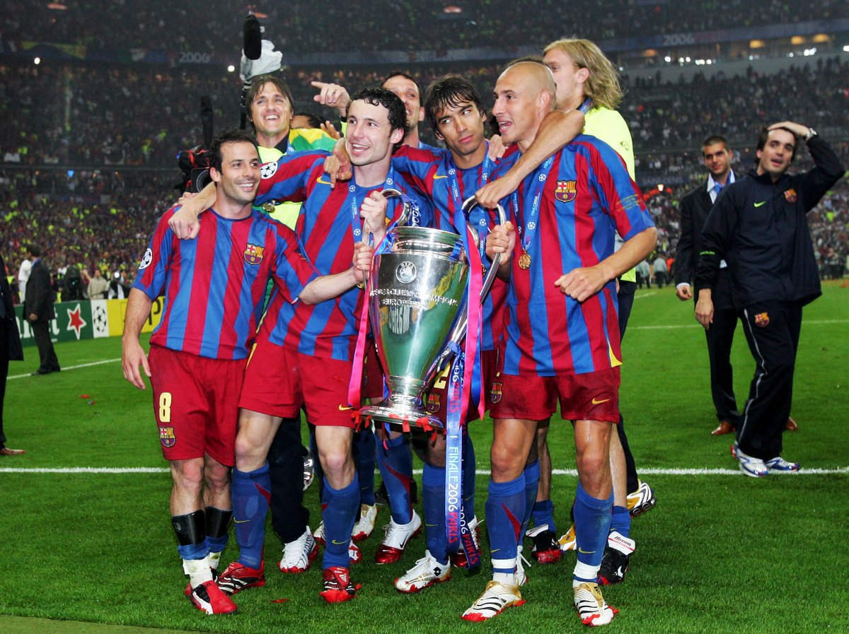 pix Van Bronckhorst Barca uefa champions league on twitter