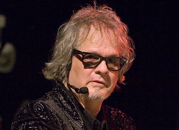 Please join me here at in wishing the one and only Al Kooper a very Happy 77th Birthday today  