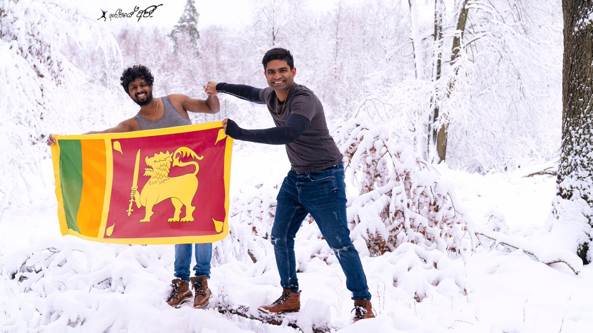 europayeapi's tweet photo. It was such a wonderful snowy day after many years in Germany. 

#Europayeapi #Germany #Taunus #snowfall #snow #winter #mountains #snowing #snowflakes #photography #snowday #photooftheday #winterwonderland #travel #cold #travelphotography #naturephotography #Srilankanflag #love https://t.co/E5H2HIDLWZ