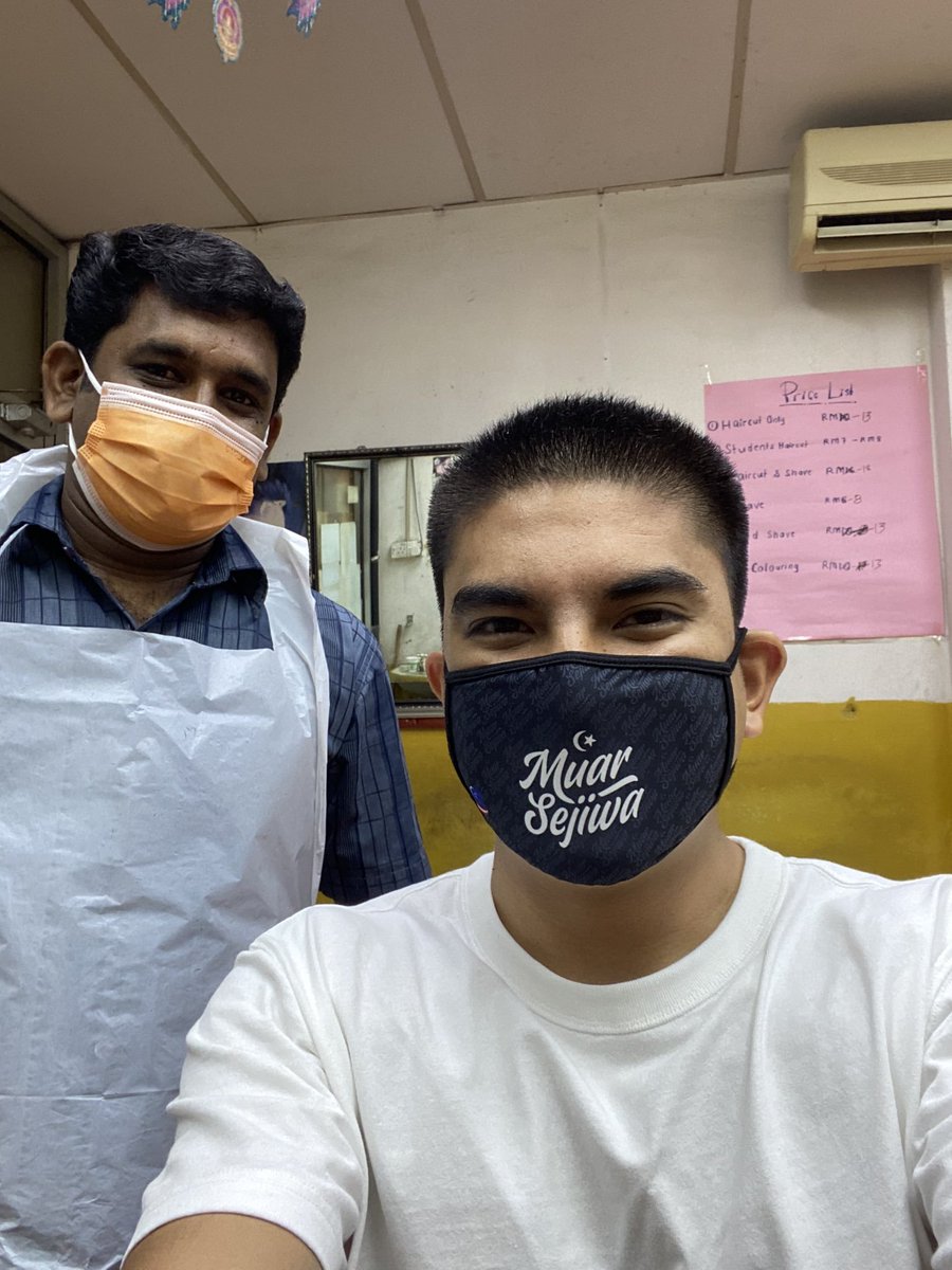 politicaltrims's tweet image. You can&apos;t Delay the hair grow in Malay!
@SyedSaddiq back in the barbers chair just over 5 weeks after getting shaved smooth. #botakchallenge