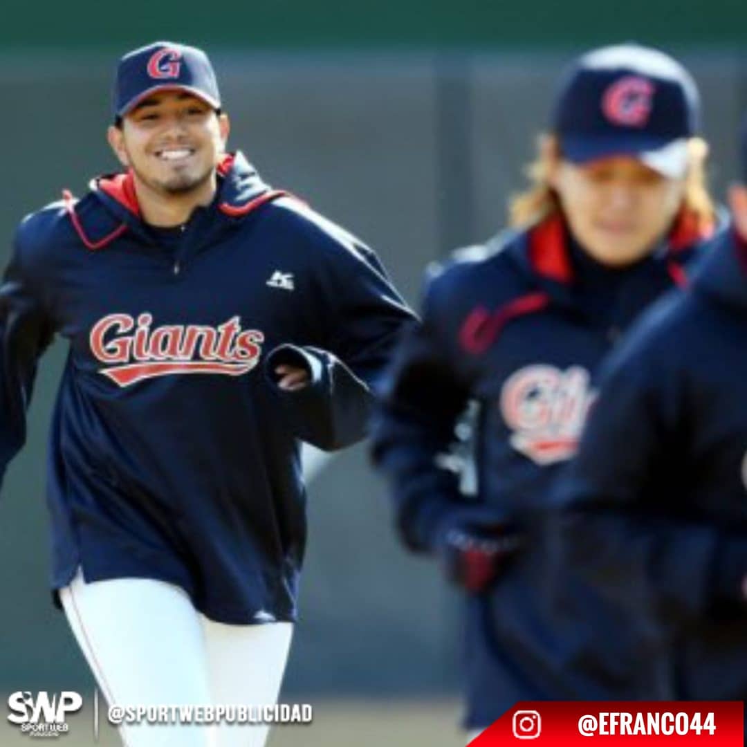 TeamSportWeb's tweet photo. Nuestro #TalentoSWP ENDERSON FRANCO (@efranco44) realizó su primer entrenamiento en Korea con su nuevo equipo los #Giants #KBO 🔥 https://t.co/W0SROEmeAF