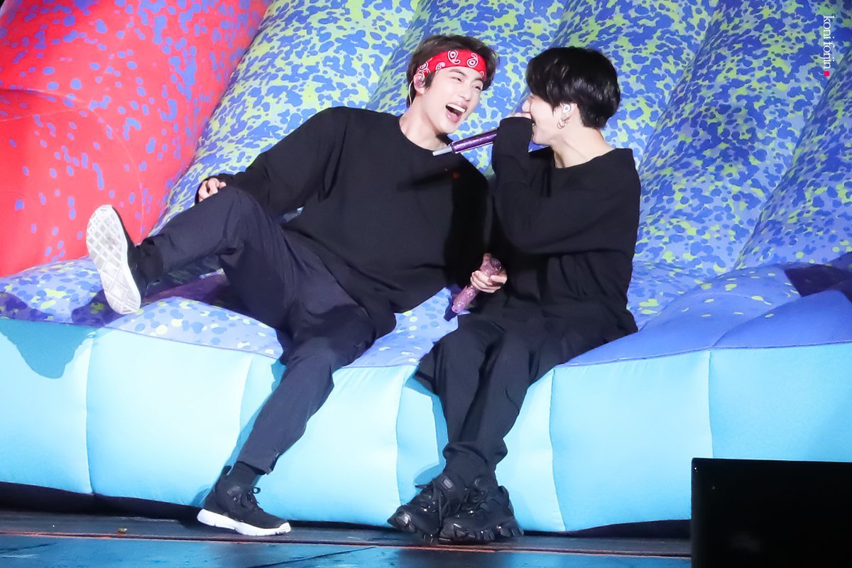 what is happiness in 4 pictures ?