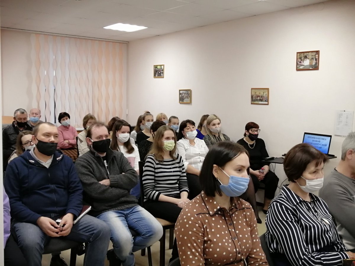 SamKCSON's tweet photo. Благодарим Сидухину М. Г., Муравца А. В. @samocmp
за открытую встречу со специалистами @SamKCSON, на которой говорили об уважительном отношении к своему здоровью и здоровью окружающих, профилактике Covid-19, вакцинации, 
формировании иммунитета и многом другом.
#Берегите_себя https://t.co/RftIl8pTpq