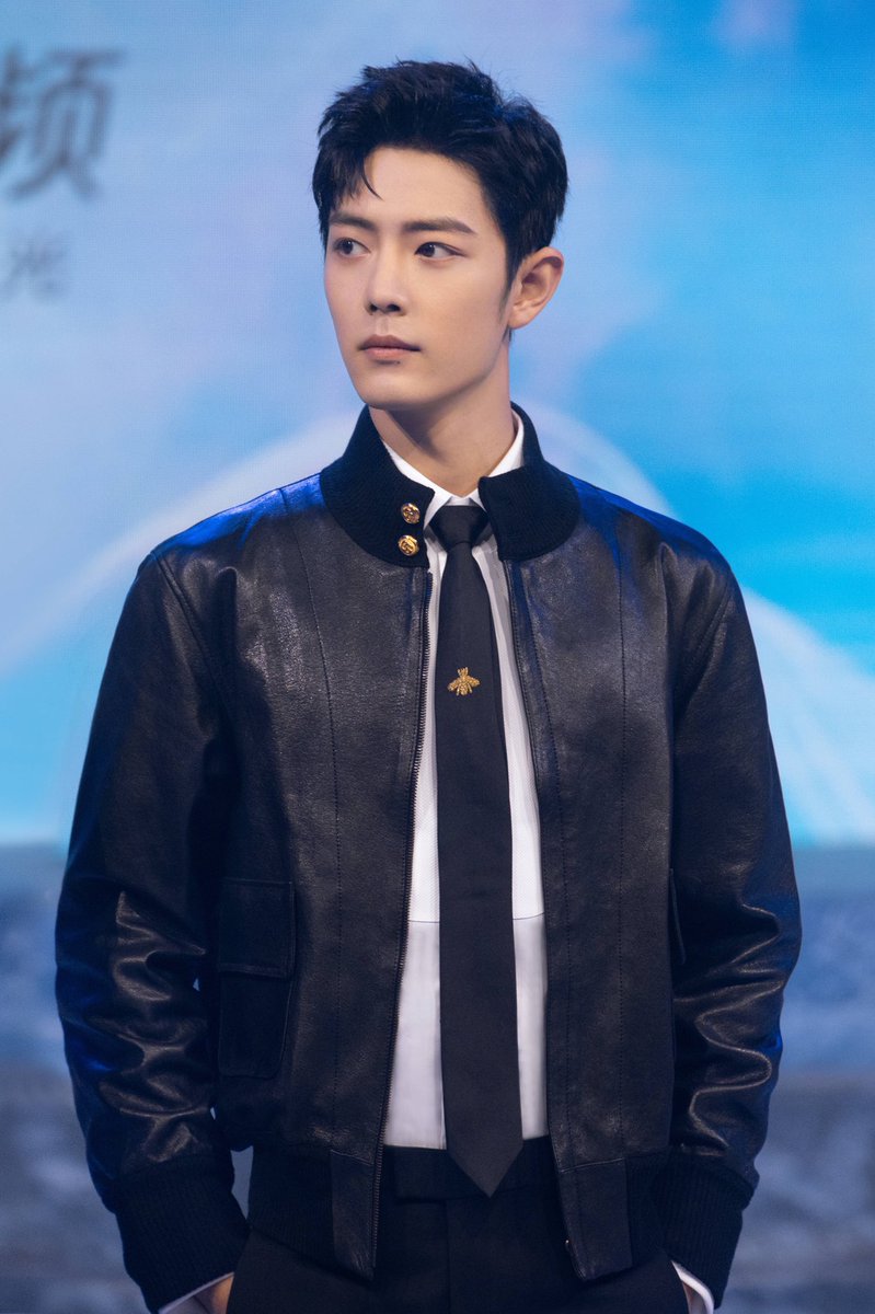 1005_bamboo's tweet photo. XZ STUDIO Official Weibo Update [20210205]

Xiao Zhan at Douluo Continent release Conference.

#DouluoContinent #XIAOZHAN_TANGSAN 
#SPRINGBAMBOO1005MM
#肖战缅甸粉丝应援会
#XiaoZhan #肖战 #ရှောင်းကျန့် #เซียวจ้าน #샤오잔 https://t.co/HMIcjbQMux