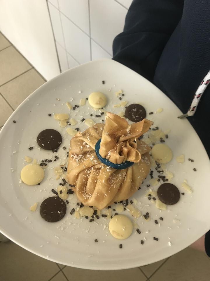 Encore une belle journée de travail pour les jeunes 3 emes de la MFR Pouzauges <a href="/MPouzauges/">MFR CFA Pouzauges</a> <a href="/MFRvendee/">MFR de Vendée</a> @UNMFREO  Atelier crêpes au cfa de St Michel Mont Mercure.

Travail, plaisir, confiance, passion, talent. Ensemble cultivons les réussites.